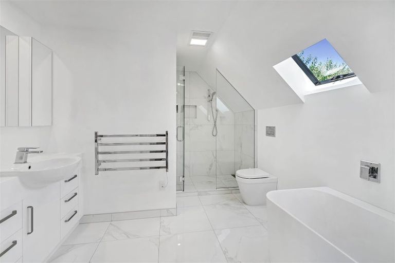 Photo of property in 1/26 Makora Street, Fendalton, Christchurch, 8041