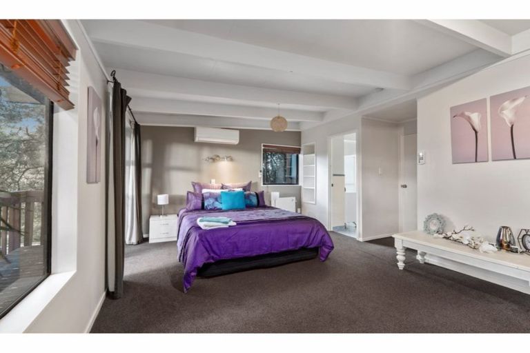 Photo of property in 29 Glencoe Road, Browns Bay, Auckland, 0630