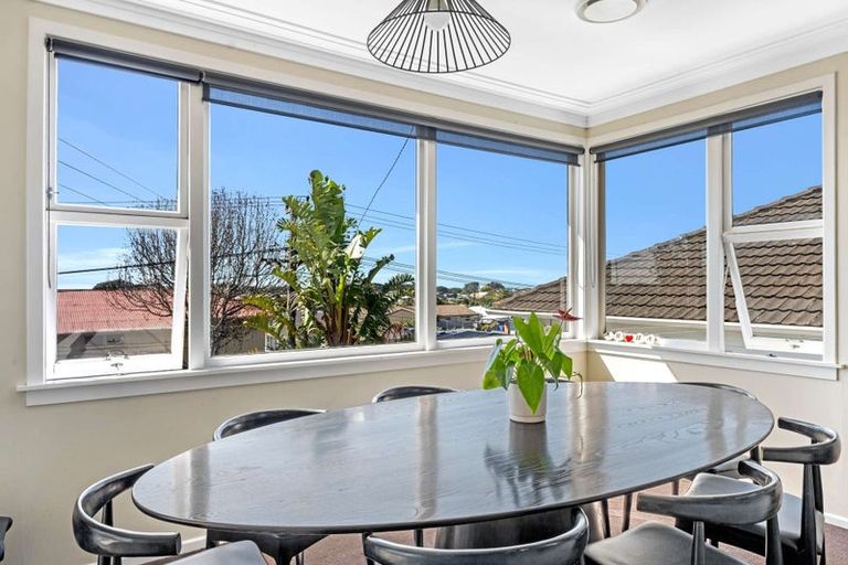 Photo of property in 223 Powderham Street, New Plymouth, 4310