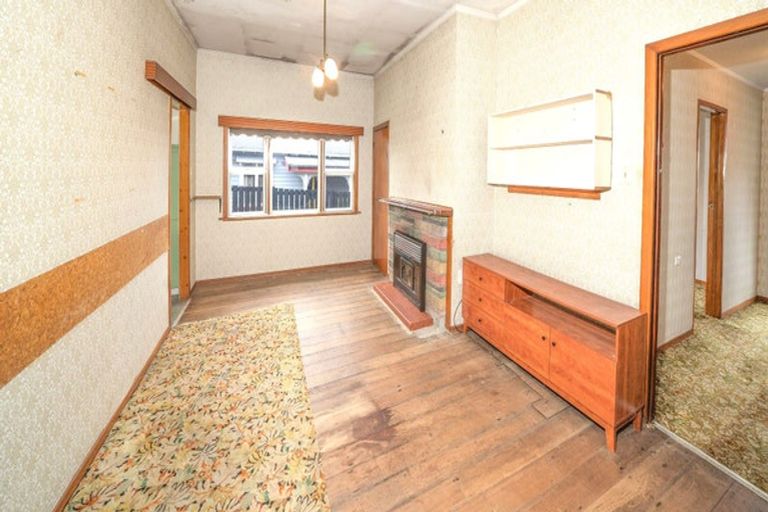 Photo of property in 10 Union Street, Hikurangi, 0114