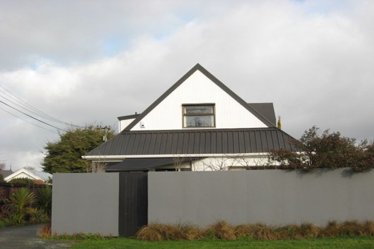 Photo of property in 1/17 Devonport Lane, St Albans, Christchurch, 8014