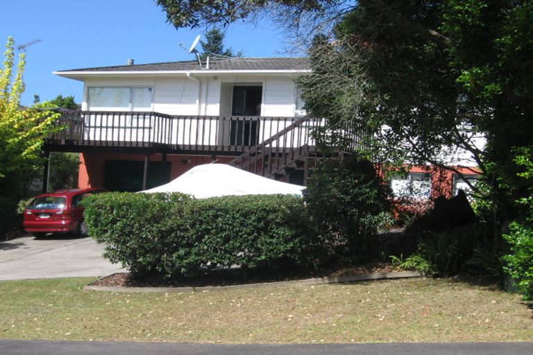 Photo of property in 41 Cantina Avenue, Bayview, Auckland, 0629