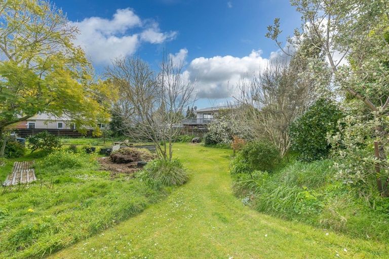 Photo of property in 28 Kiwi Avenue, Maunu, Whangarei, 0110