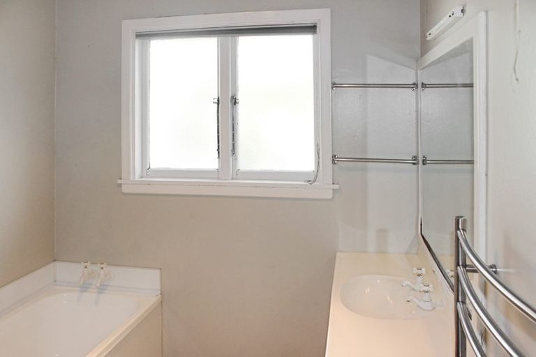 Photo of property in 21 Wilfrid Street, Ilam, Christchurch, 8041