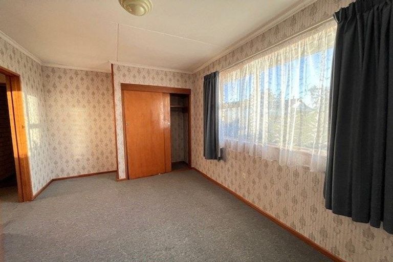 Photo of property in 12 Cowper Street, Milton, 9220