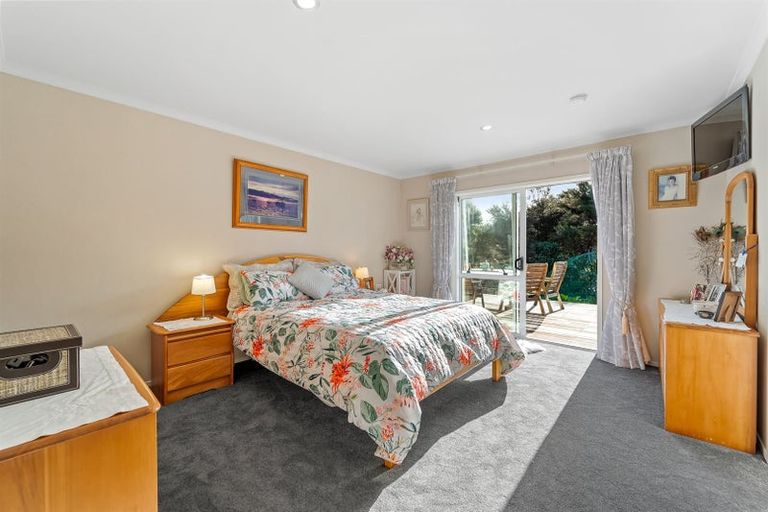 Photo of property in 351 Glenvar Road, Long Bay, Auckland, 0630
