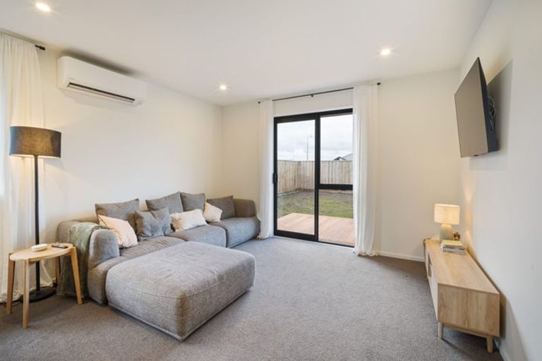 Photo of property in 20 Stackwood Avenue, Woodend, 7610