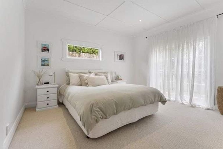 Photo of property in 6 Ngaio Street, Strandon, New Plymouth, 4312