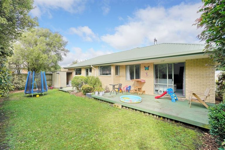 Photo of property in 42a Main Road North, Woodend, 7610