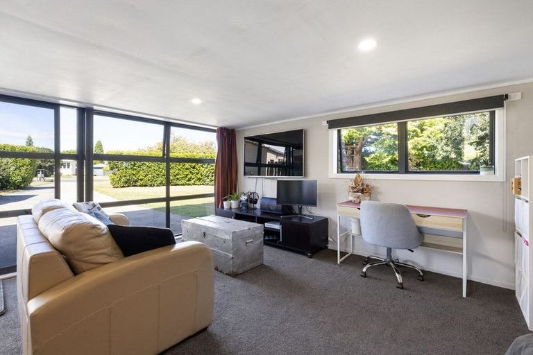 Photo of property in 65 Campbell Street, Leamington, Cambridge, 3432