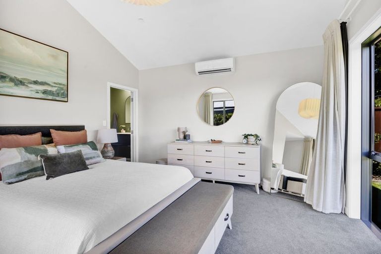 Photo of property in 25 County Drive, Hawera, 4610