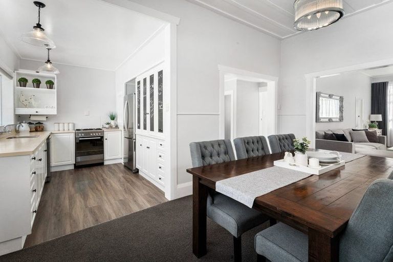 Photo of property in 80 Thames Road, Paeroa, 3600