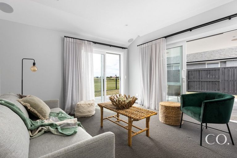 Photo of property in 5 Jeffs Way, Papamoa Beach, Papamoa, 3118