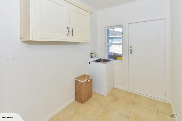 Photo of property in 46 Tairere Crescent, Rosehill, Papakura, 2113