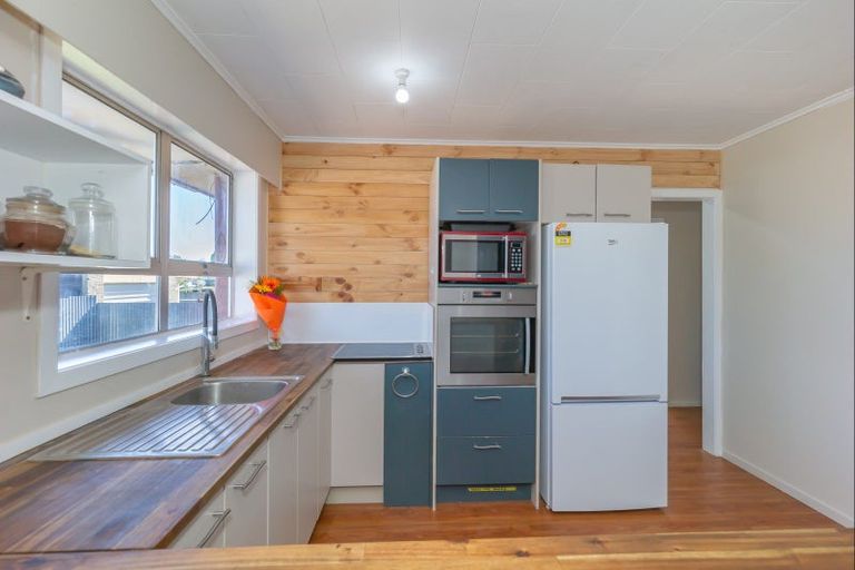 Photo of property in 47 Rugby Street, Levin, 5510