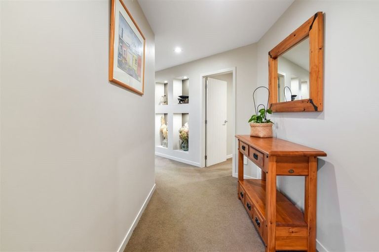 Photo of property in 34 Somerton Drive, Huntington, Hamilton, 3210