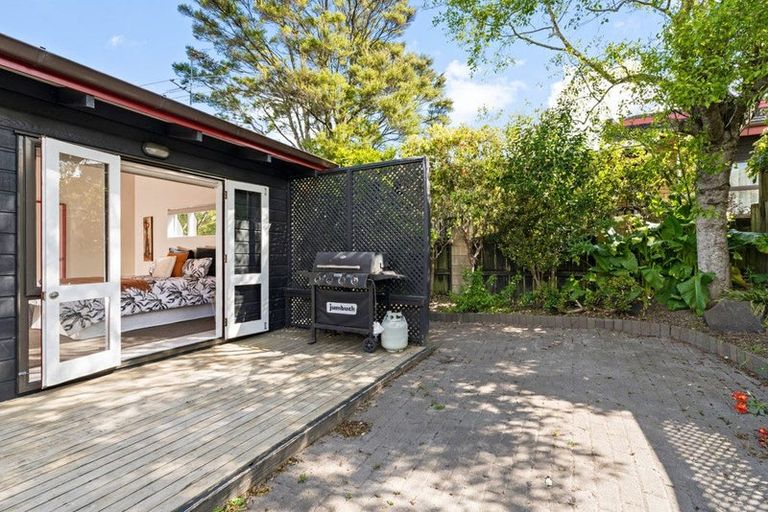 Photo of property in 7a Bannings Way, Hobsonville, Auckland, 0618