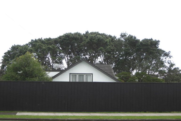 Photo of property in 8 Dorset Avenue, Westown, New Plymouth, 4310
