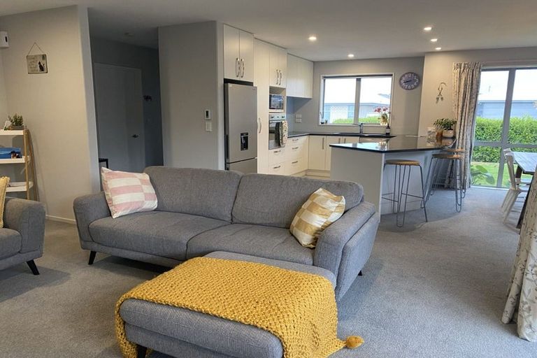 Photo of property in 10 Hillbourne Street, Halswell, Christchurch, 8025