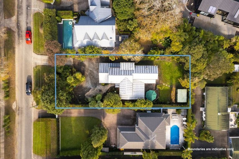 Photo of property in 57 Churchouse Road, Greenhithe, Auckland, 0632