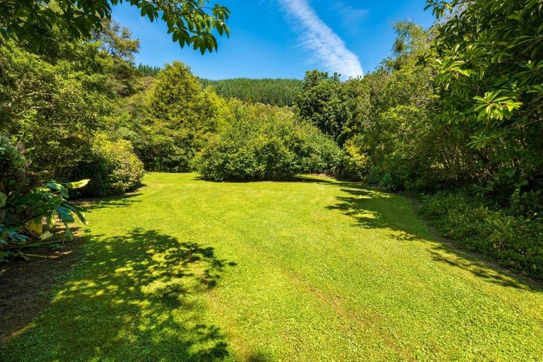 Photo of property in 32 Moetapu Bay Road, Moetapu Bay, Linkwater, 7282