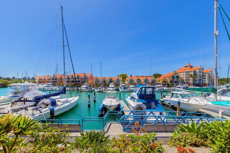 Photo of property in 105 Waterside Crescent, Gulf Harbour, Whangaparaoa, 0930