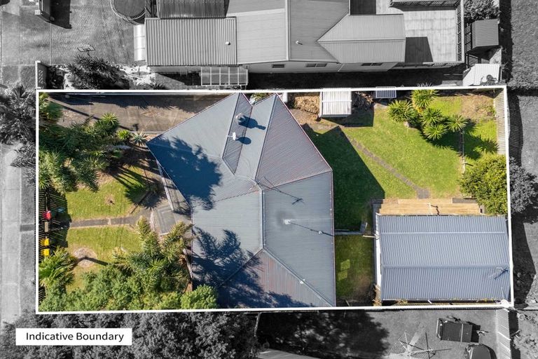 Photo of property in 3 Halberg Street, Papakura, 2110