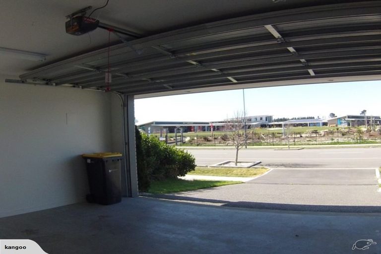 Photo of property in 19 Whakatipu Street, Pegasus, 7612