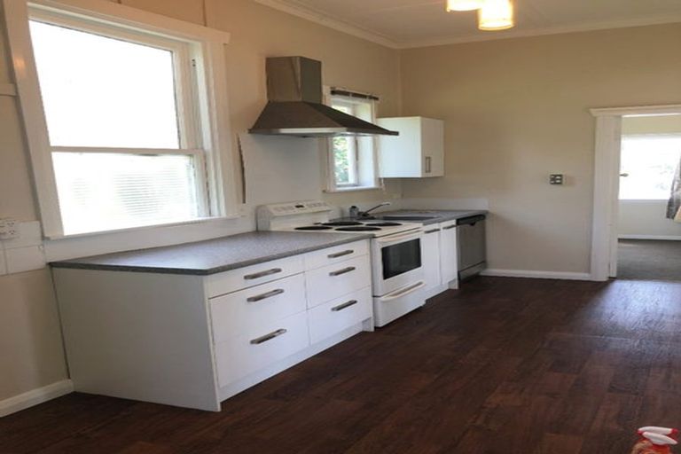 Photo of property in 9 Stoke Street, Newtown, Wellington, 6021