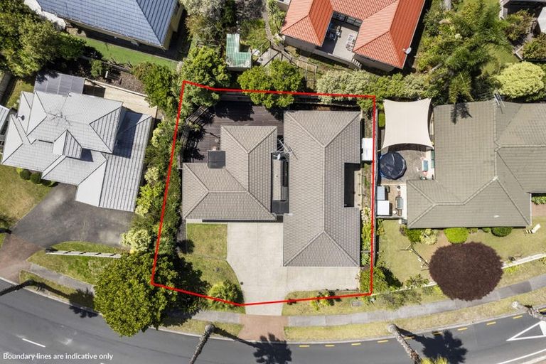 Photo of property in 56 Caribbean Drive, Unsworth Heights, Auckland, 0632