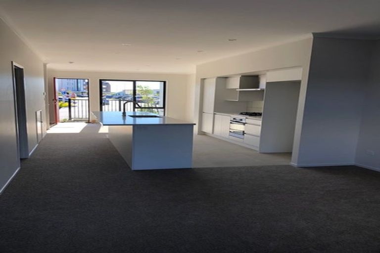 Photo of property in 36 Pennant Street, Long Bay, Auckland, 0630