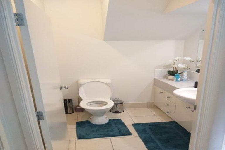 Photo of property in 14 Trimaran Drive, Gulf Harbour, Whangaparaoa, 0930