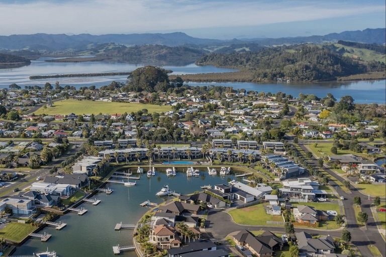 Photo of property in 38/73a South Highway East, Whitianga, 3510