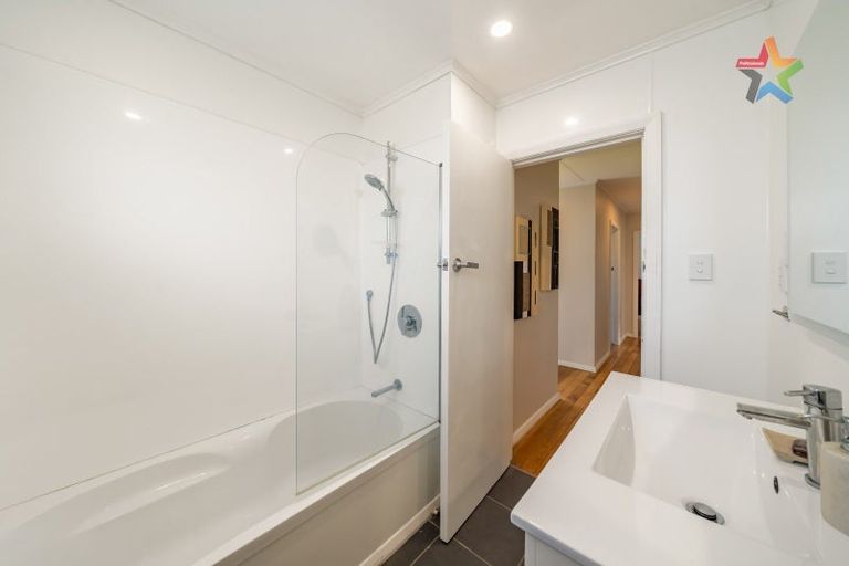 Photo of property in 28 Moohan Street, Wainuiomata, Lower Hutt, 5014