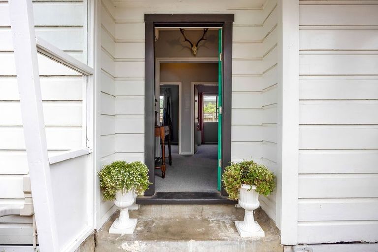 Photo of property in 9 Princes Street, Hawera, 4610