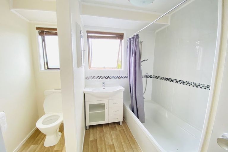 Photo of property in 93 Stapleford Crescent, Browns Bay, Auckland, 0630