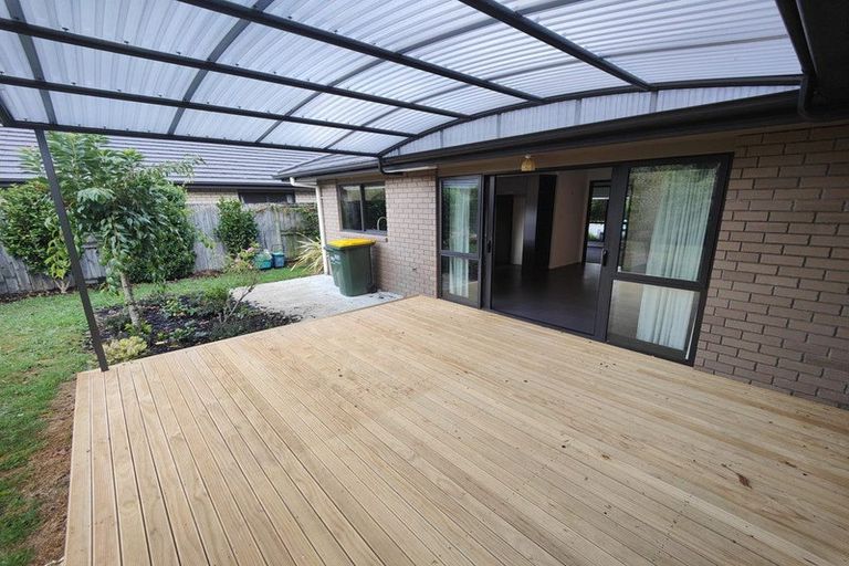 Photo of property in 16 Trauzer Place, Flagstaff, Hamilton, 3210