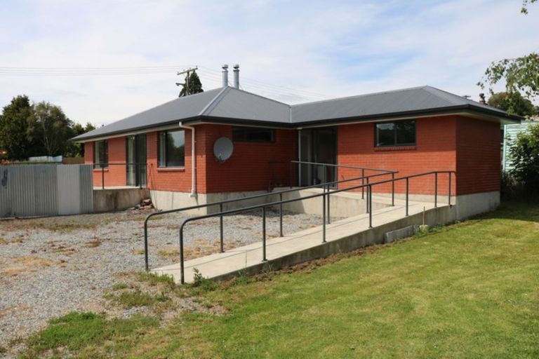 Photo of property in 5 Mill Street, Clinton, 9534