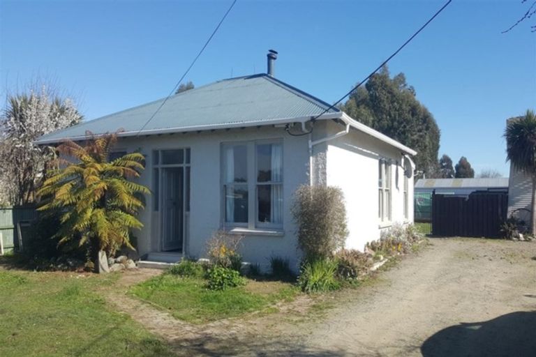 Photo of property in 16 Turnbull Street, Pareora, 7912