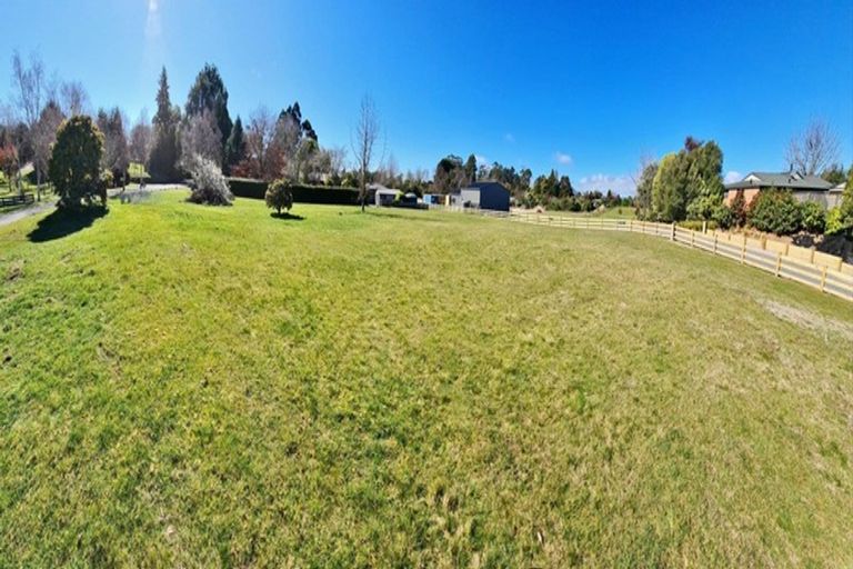 Photo of property in 201 Gillespie Place, Acacia Bay, Taupo, 3385