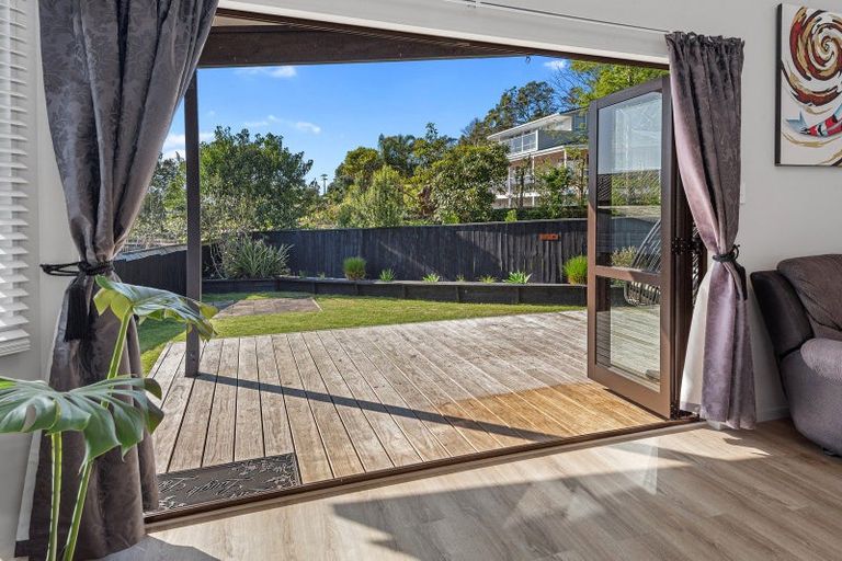 Photo of property in 72a Beach Road, Onerahi, Whangarei, 0110