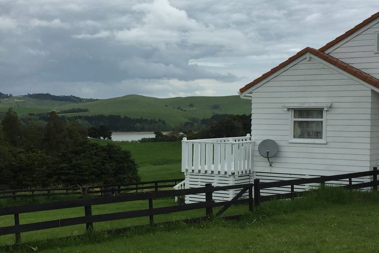 Photo of property in 237 Pahi Road, Pahi, Paparoa, 0571