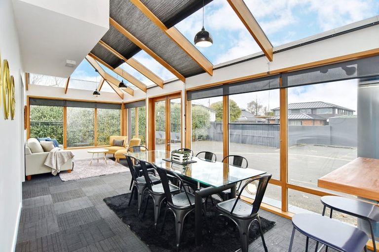 Photo of property in 4 Whitmore Street, Edgeware, Christchurch, 8013