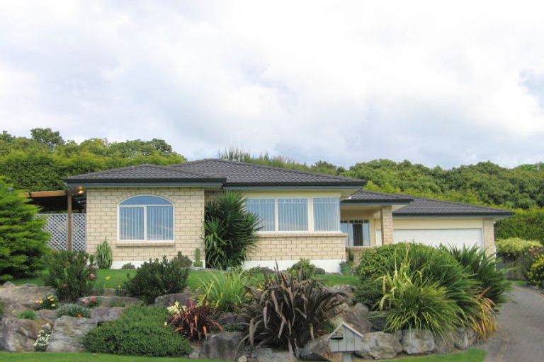 Photo of property in 19 Rowesdale Drive, Ohauiti, Tauranga, 3112