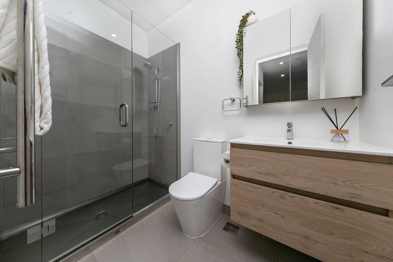 Photo of property in 1817a Great North Road, Avondale, Auckland, 1026