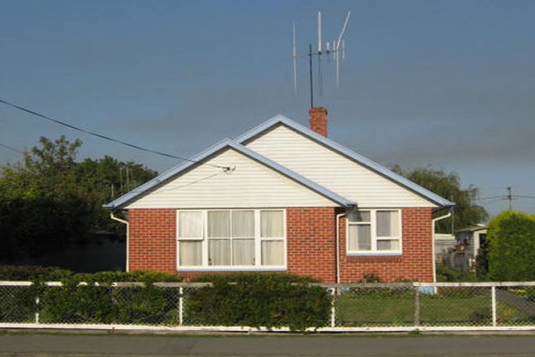 Photo of property in 65 Hornbrook Street North, Temuka, 7920