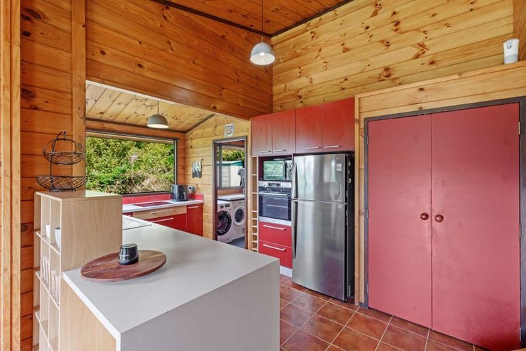 Photo of property in 14 Redmount Place, Red Hill, Papakura, 2110