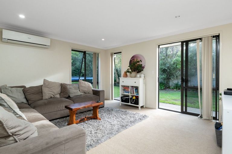 Photo of property in 32 Roxbury Place, Papamoa Beach, Papamoa, 3118