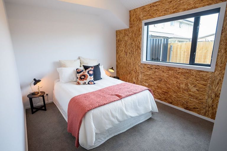 Photo of property in 2/24 Rookwood Avenue, New Brighton, Christchurch, 8083