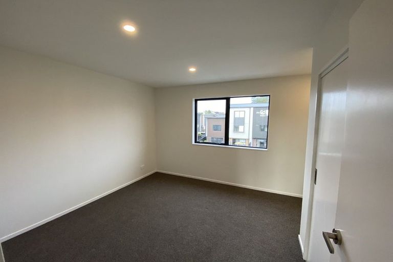 Photo of property in 51 Jabuka Street, Glen Eden, Auckland, 0602